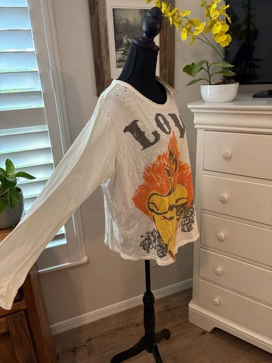 Magnolia Pearl NWT St. Augustine Viggo Long Sleeve T in True, OSFM - Picture 5 of 12